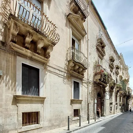Great Loft In Ortigia *