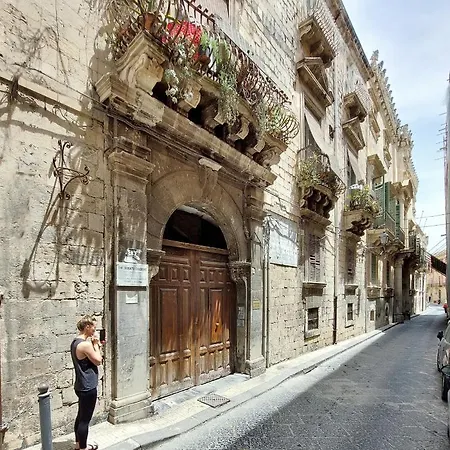 Great Loft In Ortigia 펜션 *